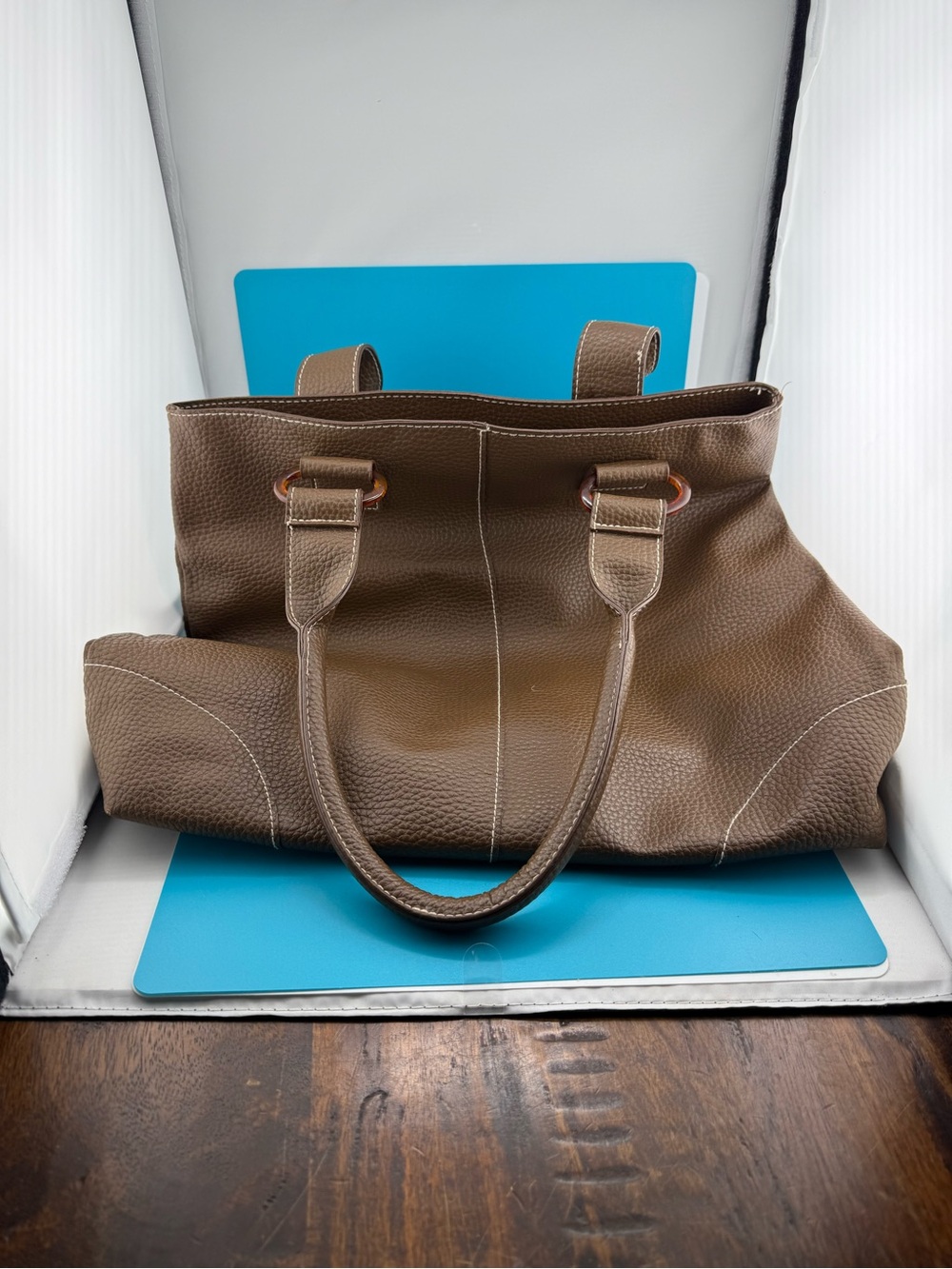 Estée Lauder Brown Taupe Pebbled Tote Bag Tortoise Ring Handles